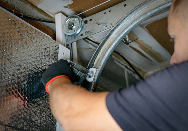 Affordable Garage Door Panel Replacement solutions in Detroit, MI